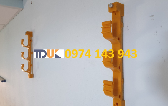 Móc treo dây điện